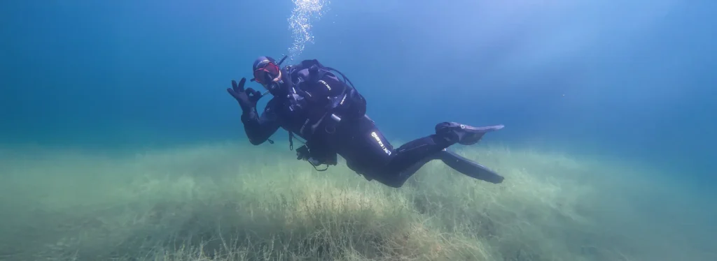 Phil Anderegg, SSI Instructor, Dry Suit Diving at Echinger Weiher, Bavaria, Germany